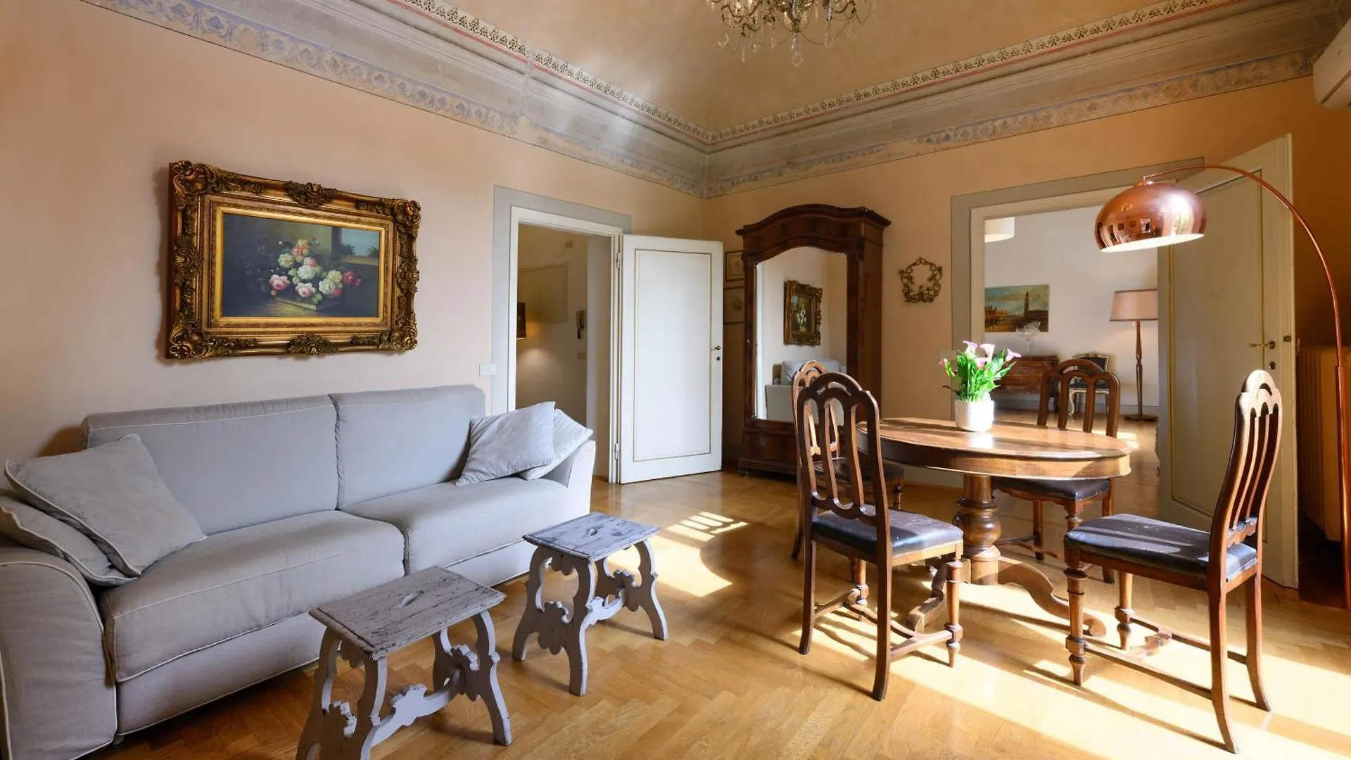 Santa Maria Novella Deluxe Apartment Florence 0*,  Italy