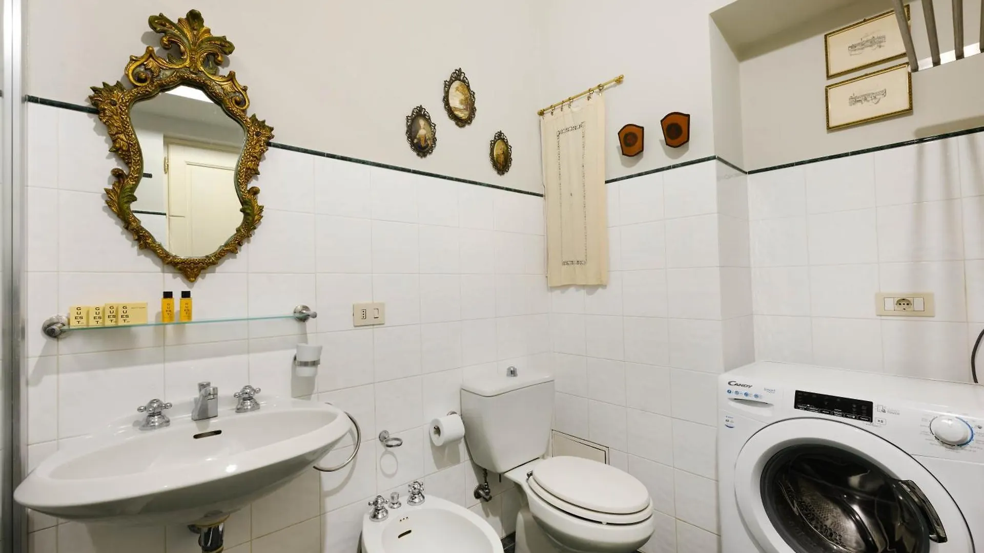 Santa Maria Novella Deluxe Apartment Florence