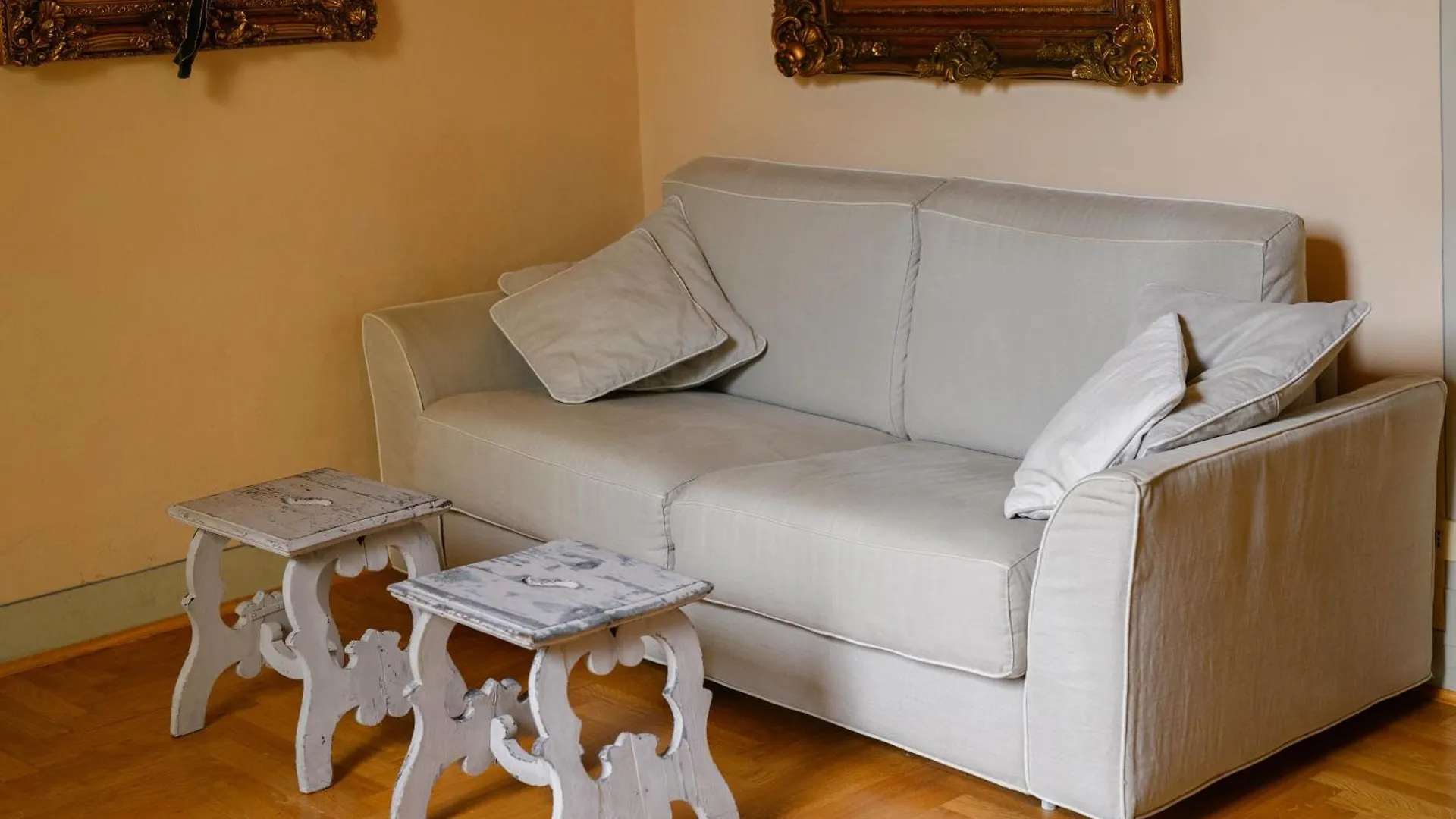 Santa Maria Novella Deluxe Apartment Florence 0*,  Italy